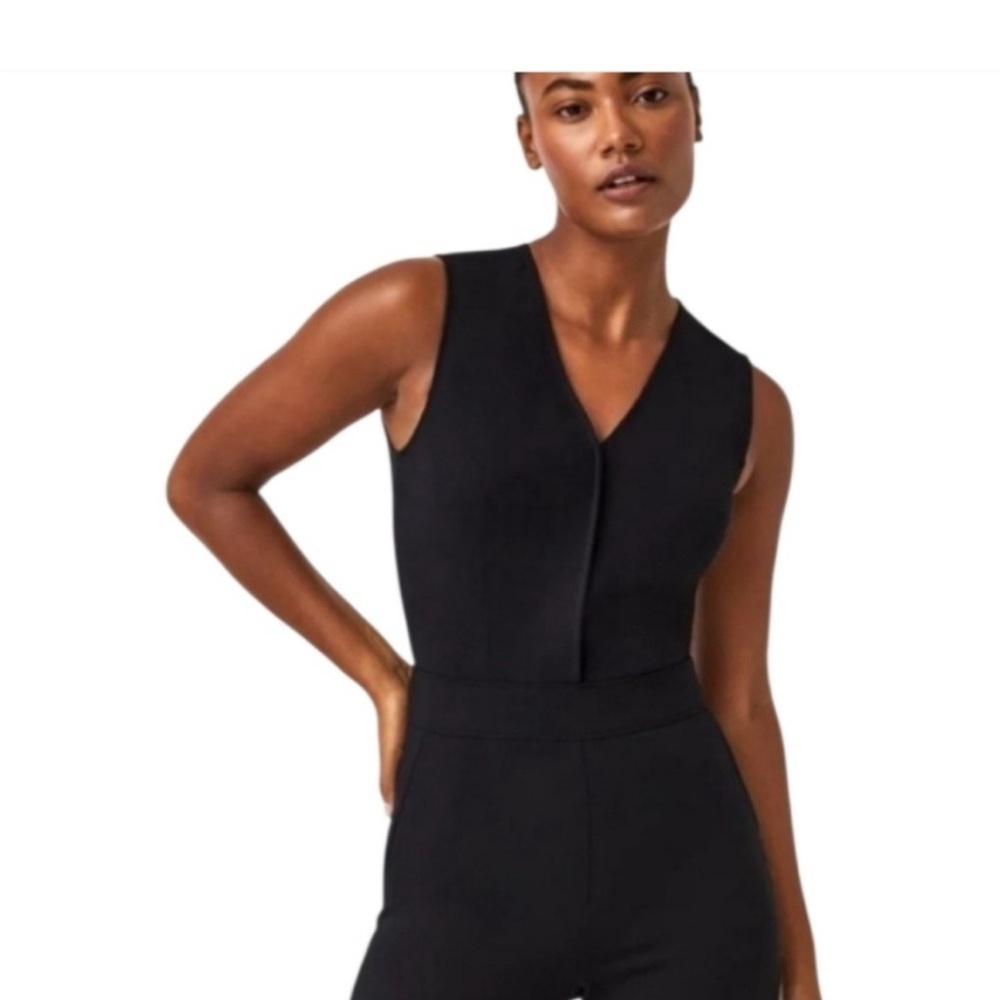 SPANX Gorgeous Sleeveless V-neck Jumpsuit!